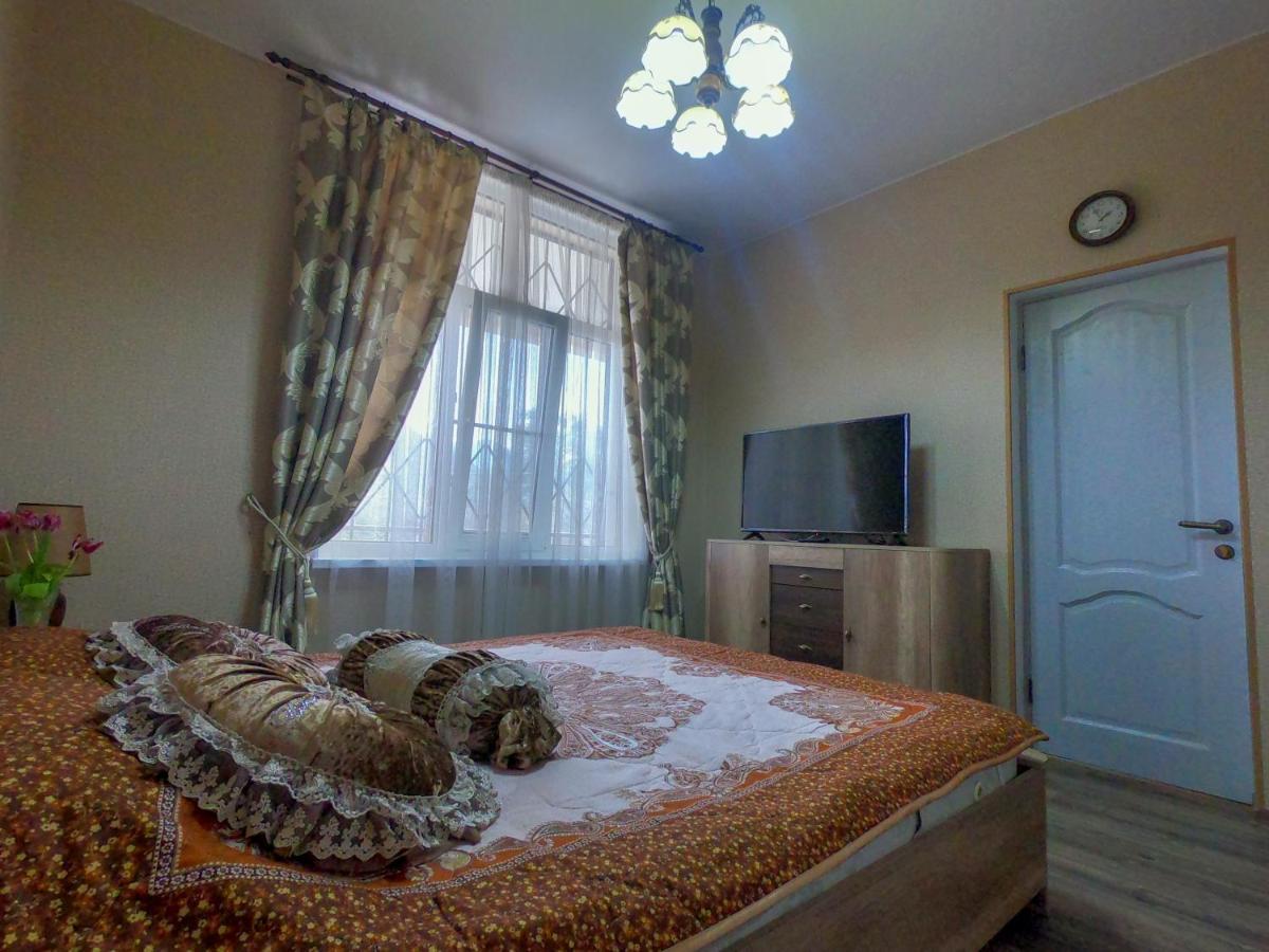 Гостевой Дом "Ласточкино Гнездо" Tsandrypsh Exterior foto